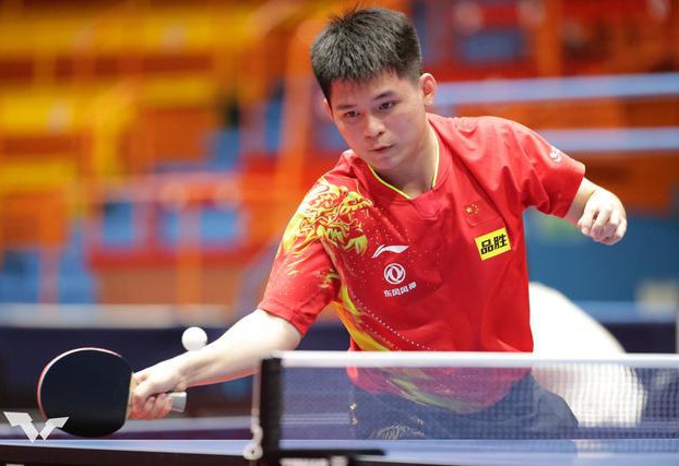 之间错综复 之间错综复