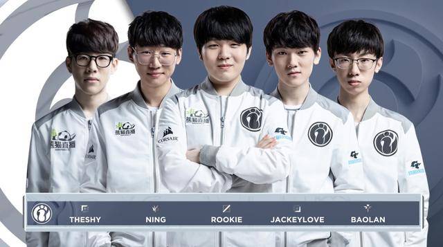 与此同时 与此同时