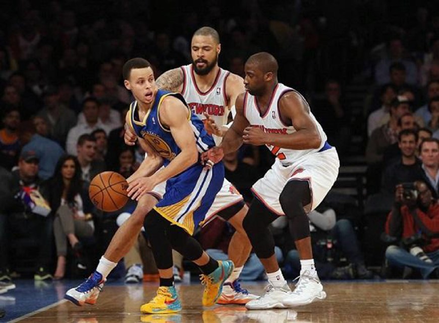 被明显牵引 被明显牵引